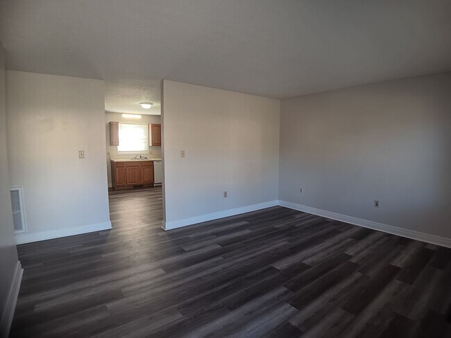 Foto del edificio - Christiansburg, 3 BR / 2 BA, Available Now