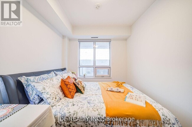 Building Photo - 38 Gandhi Ln