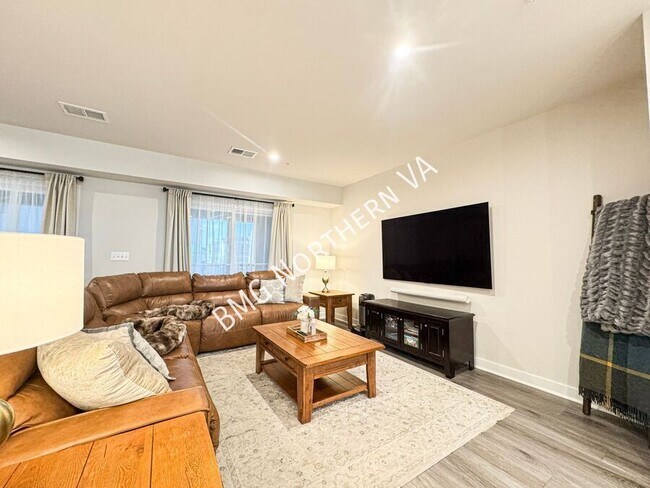 Foto del edificio - 1636 Kirkman St