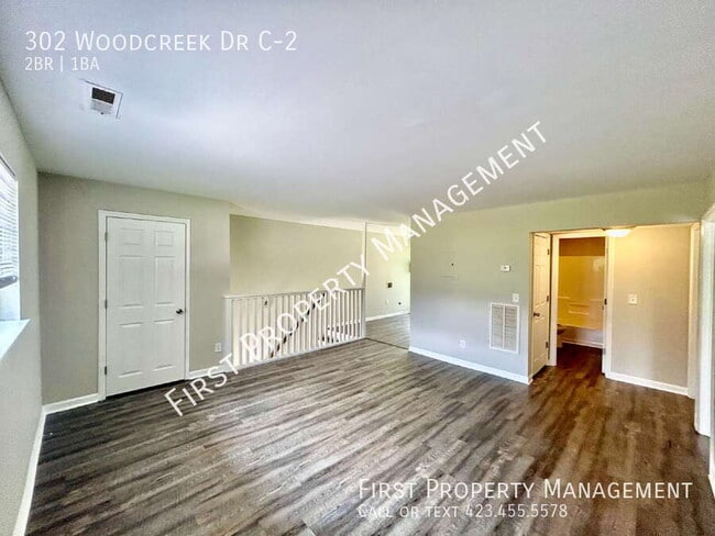 Building Photo - 302 Woodcreek Rd
