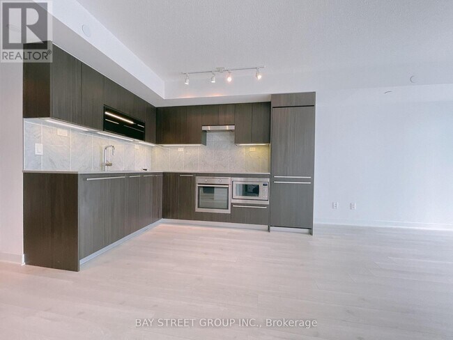 Photo du bâtiment - 70 Queens Wharf Rd