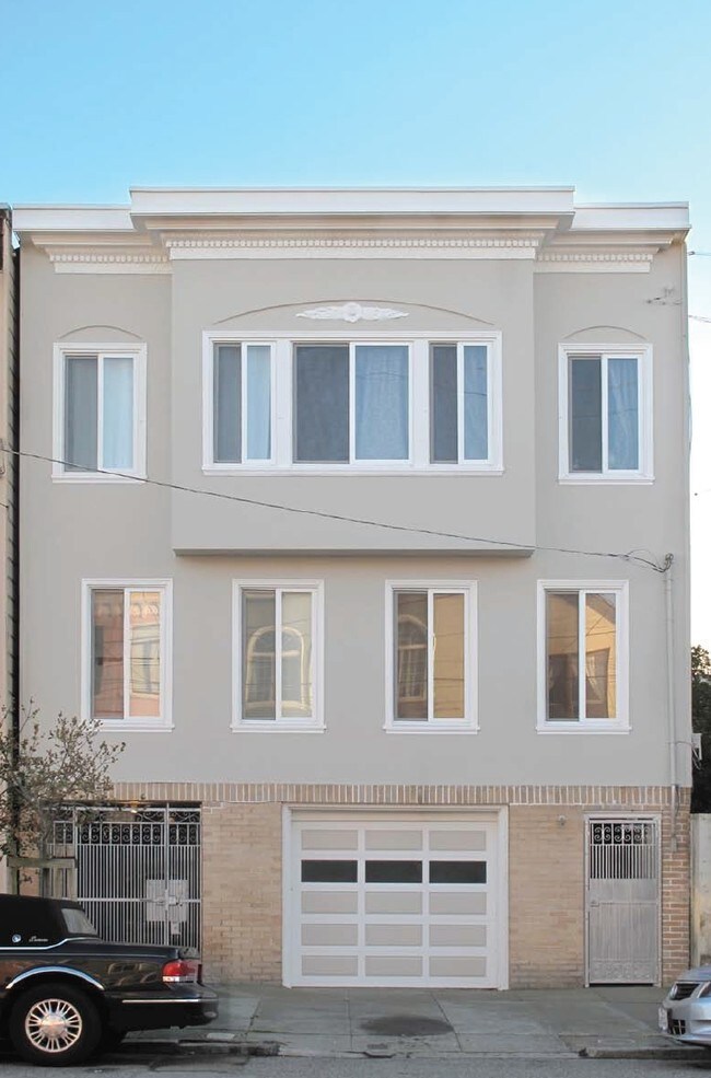 Foto principal - 2835 Anza St