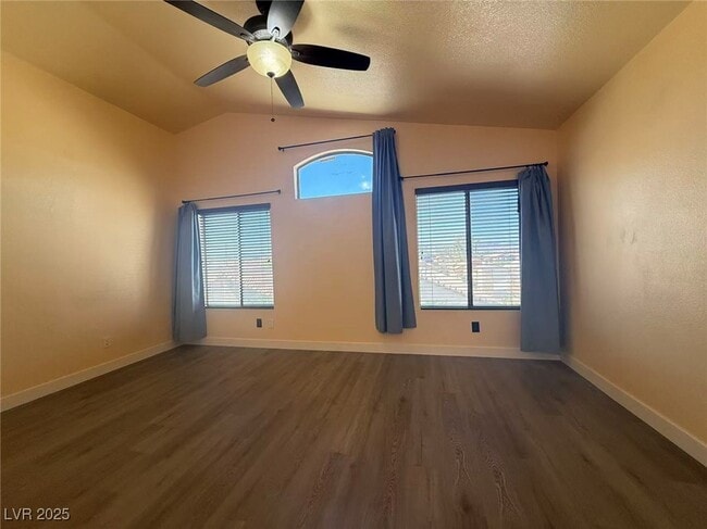 Building Photo - 9083 Red Lava Ct
