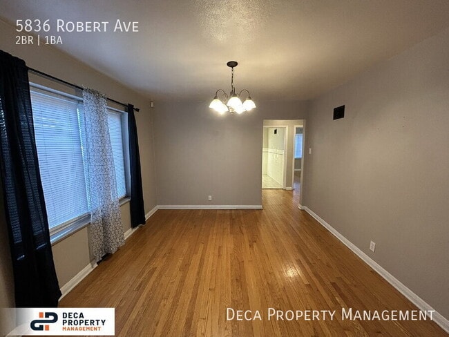 Foto del edificio - 5836 Robert Ave