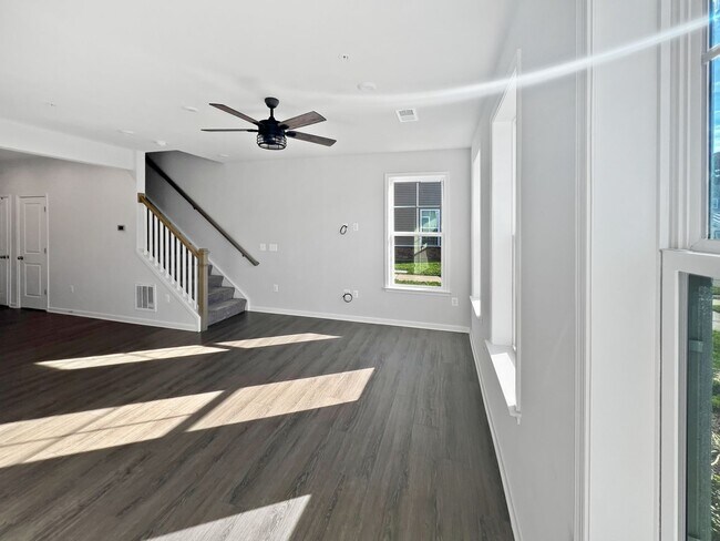 Foto del edificio - Beautiful 2 Bedroom Condo in Glen Allen!