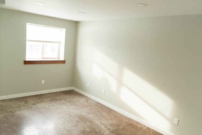 Foto del edificio - 2701 Woburn St
