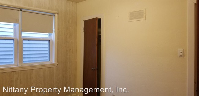 Foto del edificio - 2 br, 1 bath Apartment - 1006-5 Golfview Ave.