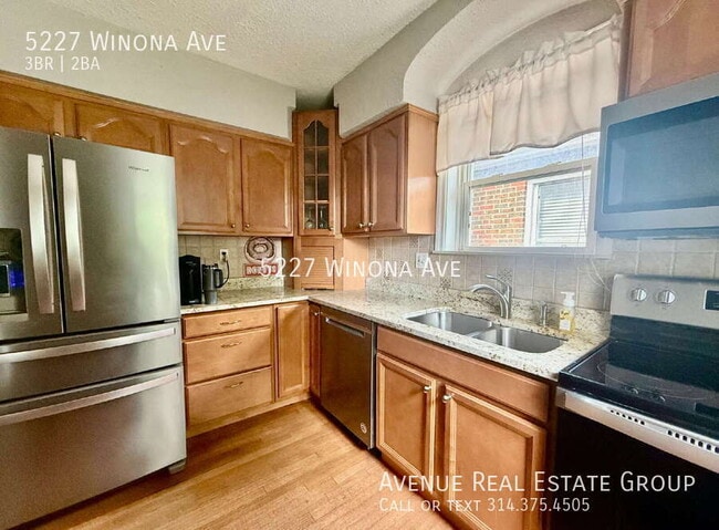 Building Photo - 5227 Winona Ave