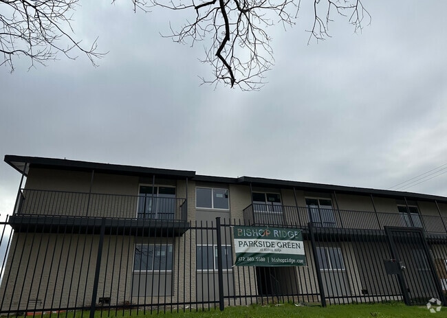 Building Photo - Parkside Green at Bishop