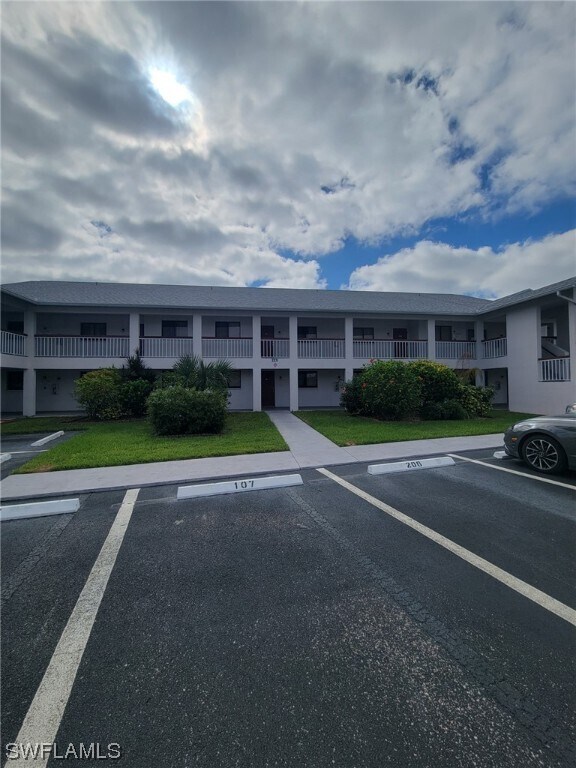 2231 East 5th Street Unit 106, Lehigh Acres, FL 33936 Condo for Rent