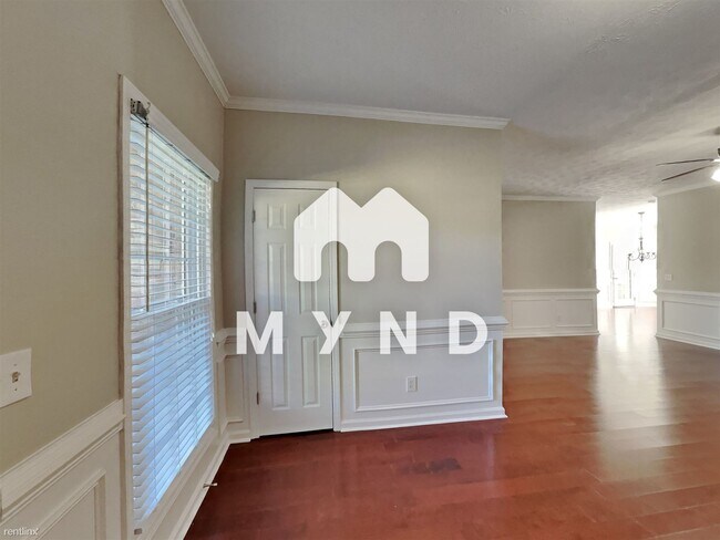 Building Photo - 4 br, 2 bath House - 728 Douglass Cir