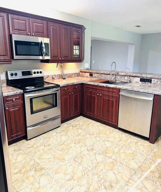 Foto del edificio - 14950 SW 20th St
