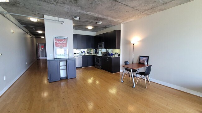 Foto del edificio - 311 Oak St