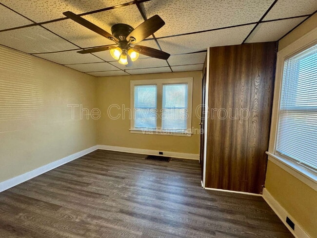 Building Photo - 1339 Kansas St