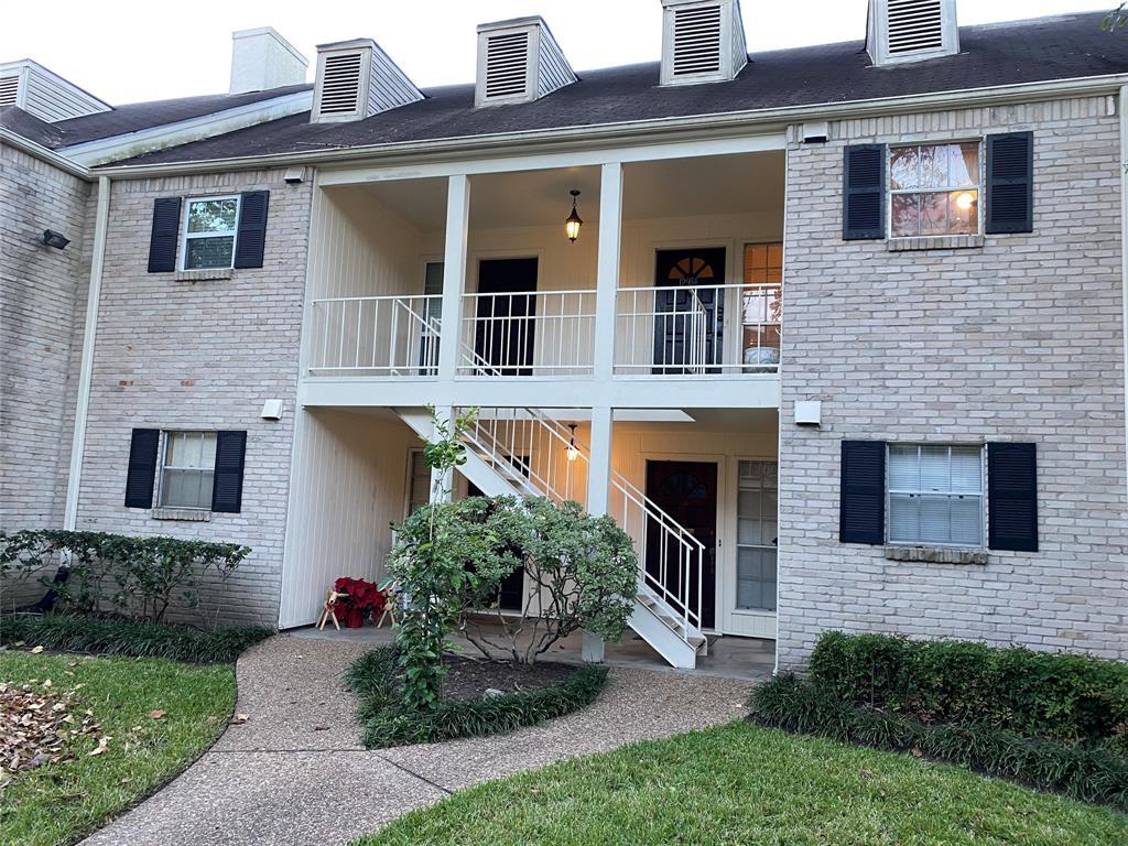 12984 Trail Hollow Dr Unit A, Houston, TX 77079 Condo for Rent in
