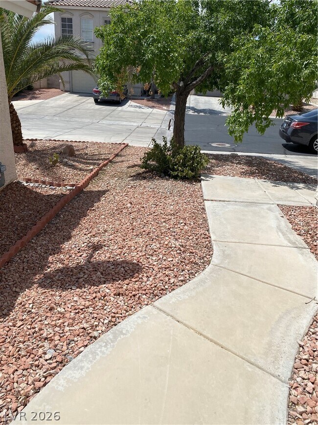 Foto del edificio - 8412 Diamond Dust Dr