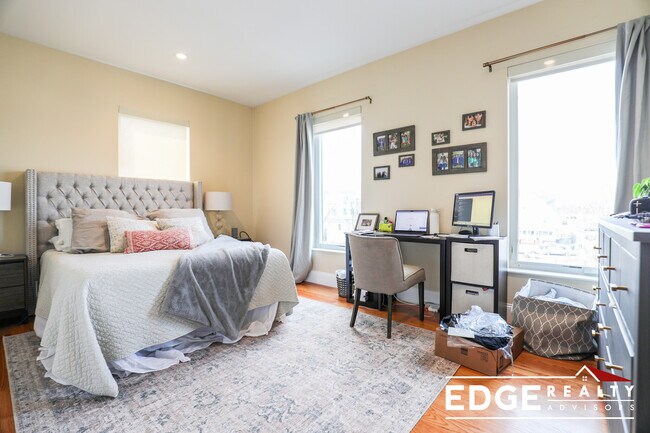 Foto del edificio - 9 Glencoe St