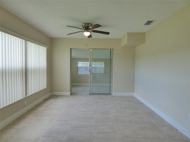 Foto del edificio - 1920 Attucks Ave