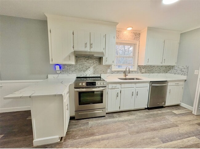 Foto del edificio - 207 Keystone Dr