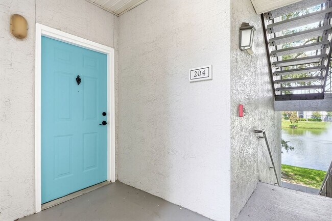 Foto del edificio - 5511 Legacy Crescent Pl