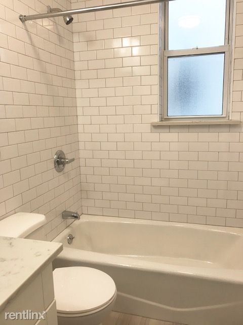 Building Photo - 2 br, 1 bath  - 584 17th St 2F