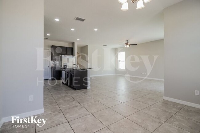 Foto del edificio - 3929 Pine Gate Trail