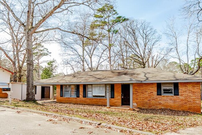 Building Photo - 105 Cumberland Rd