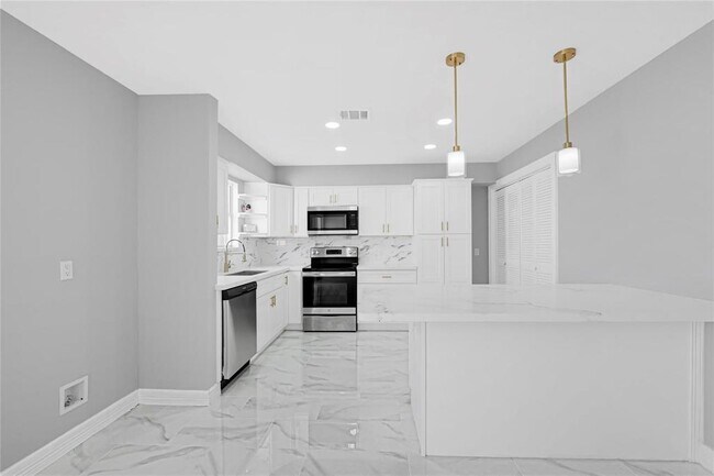 Foto del edificio - 6326 Cambridge Glen Ln