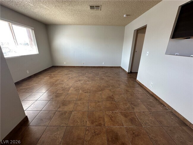 Foto del edificio - 2420 Ellis St