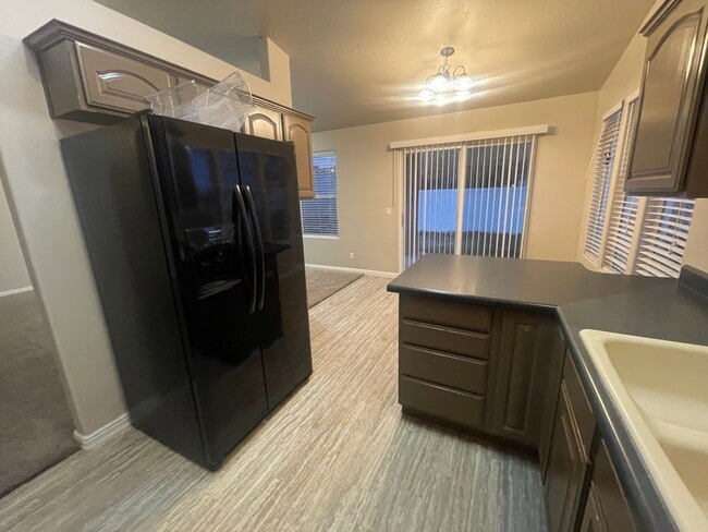 Building Photo - Great home in excellent location!!