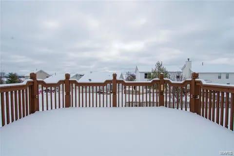 Foto del edificio - 223 Tyndale Dr