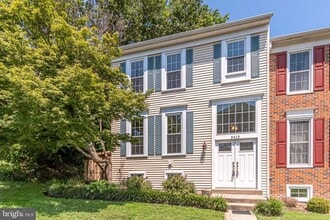 Building Photo - 5415 Helm Ct