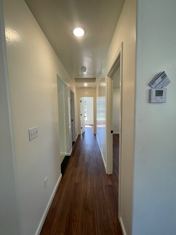 Foto del edificio - 4676 Fieldbrook Rd