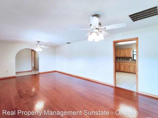 Foto del edificio - 4 br, 2 bath House - 4506 Lake Trudy