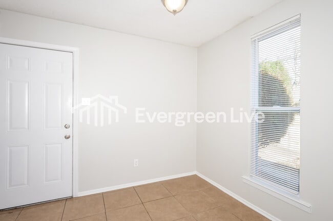 Foto del edificio - 3823 Barberry St