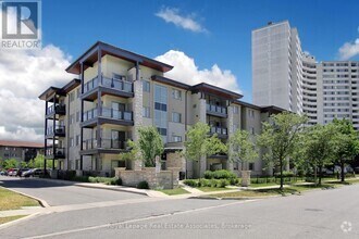 Building Photo - 570-570 Lolita Gardens