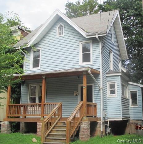 Primary Photo - 112 Johnston St