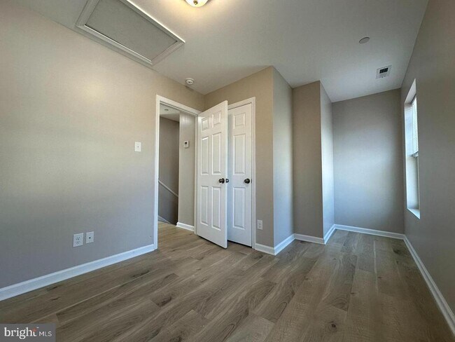 Foto del edificio - 430 High St