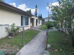 Building Photo - 2760 NW 58th Terrace