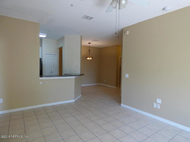 Foto del edificio - 8601 Beach Blvd
