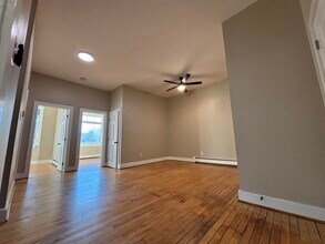 Building Photo - 408 Central St