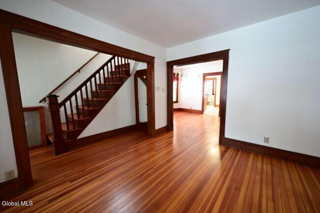 Foto del edificio - 11 Brayton St