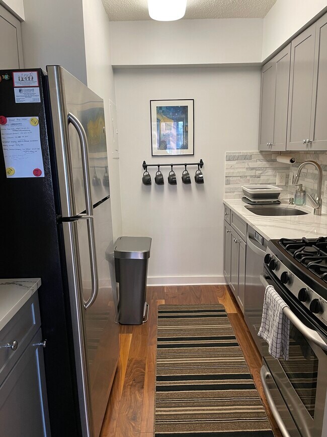 Foto del edificio - 4801 Fairmont Ave