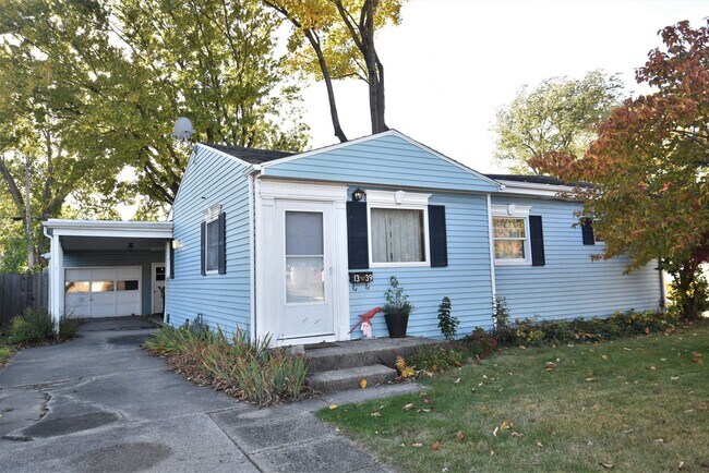 Foto del edificio - 3 Bedroom Single Family home near ND campu...