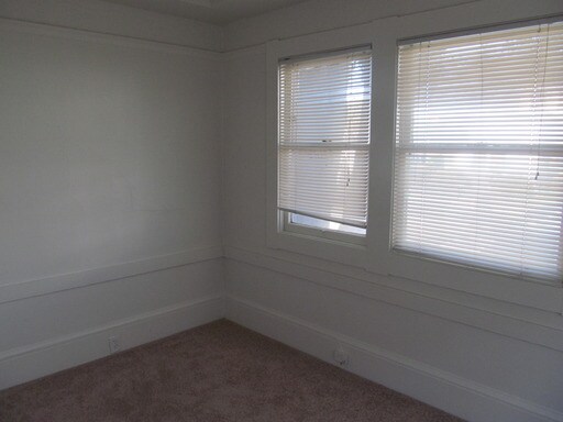 Building Photo - 1114 Addison St