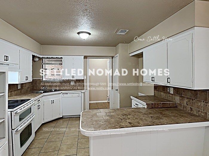 Primary Photo - 107 Belden Cir