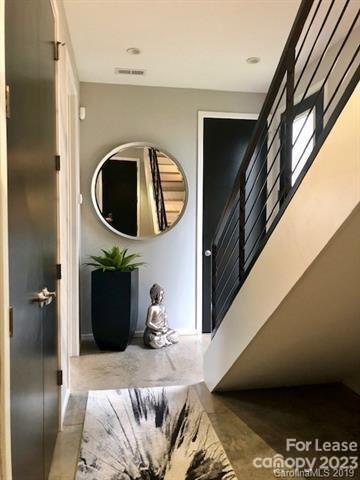 Foto del edificio - 1006 Greenleaf Ave
