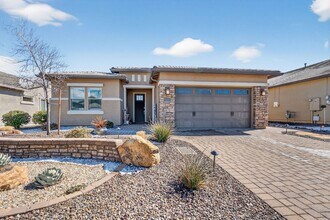 Building Photo - 5261 Autumn Leaf Ln