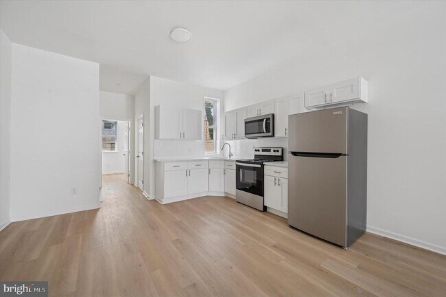 Foto del edificio - 330 N 61st St