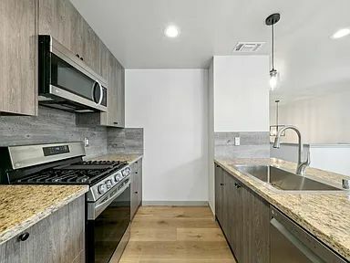 Foto del edificio - 2160 Barton Ave